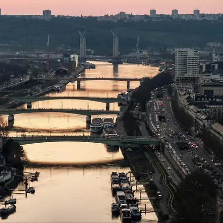 Апартаменты La Luxury - Hypercentre - Baignoire Confort - Ambiance 5 Etoiles *